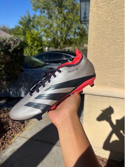 ADIDAS PREDATOR LEAUGE SOCCER CLEATS