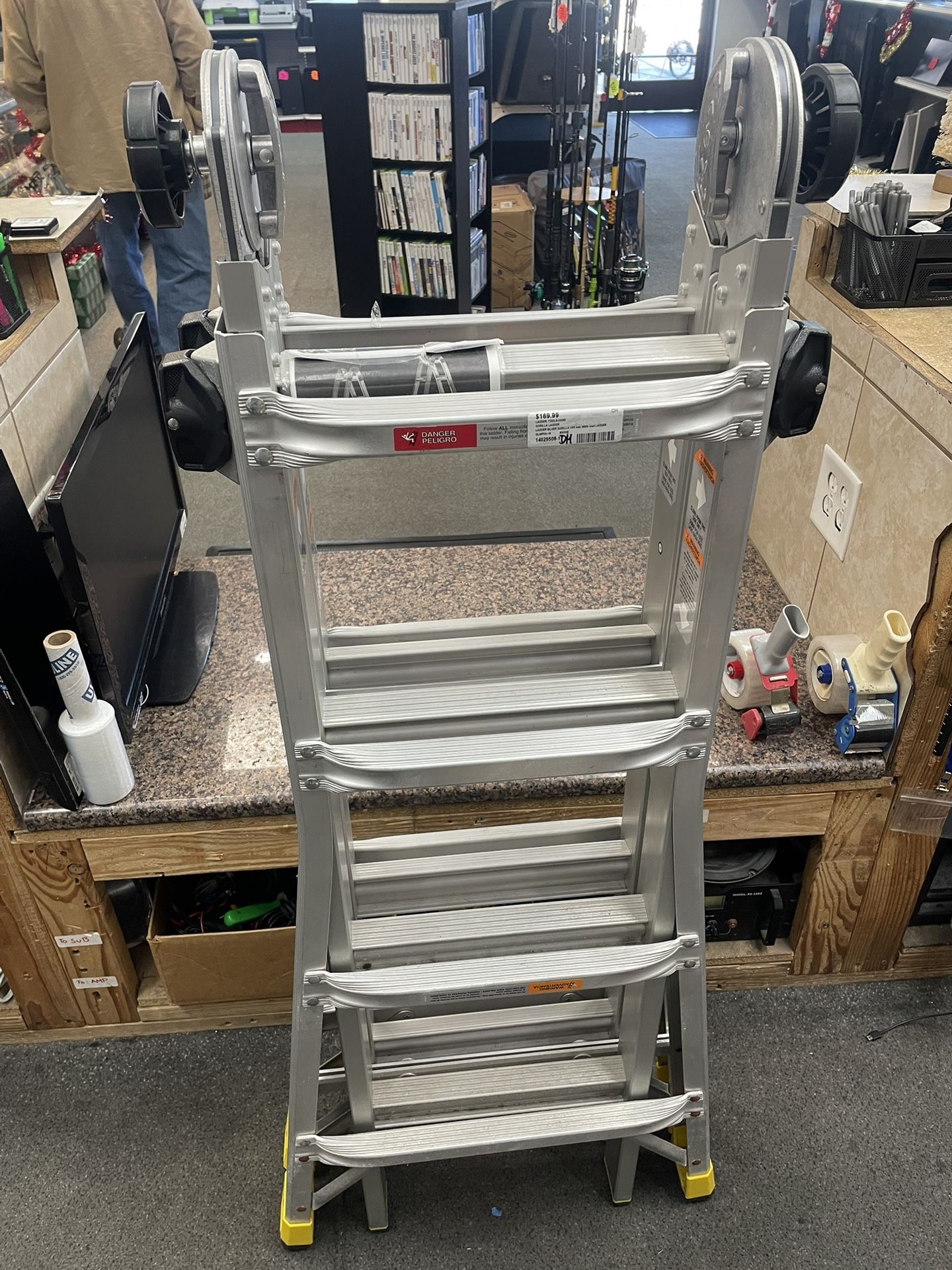 Gorilla Ladders Multi Purpose 18ft