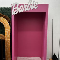 Barbie box prop For Sale 