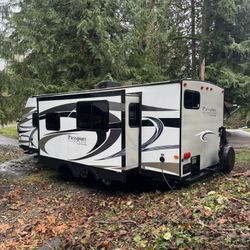 2015 Keystone Passport 2510RB – $6,500 (Includes Accessories!)