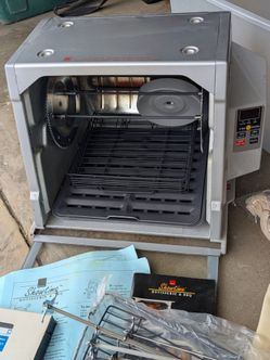 Ronco Showtime Rotisserie and BBQ