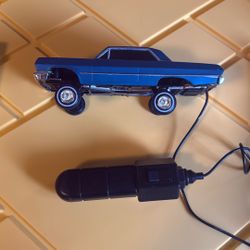 Toy Low Rider With Hydronic Remote