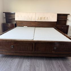 Luxury 5 pc King Size Solid Wood Bedroom Set – Rooms To Go (Complete Set)