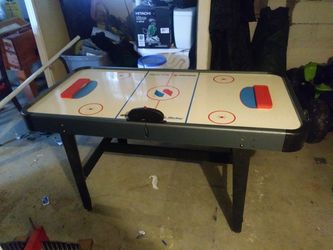 Air hockey table works great