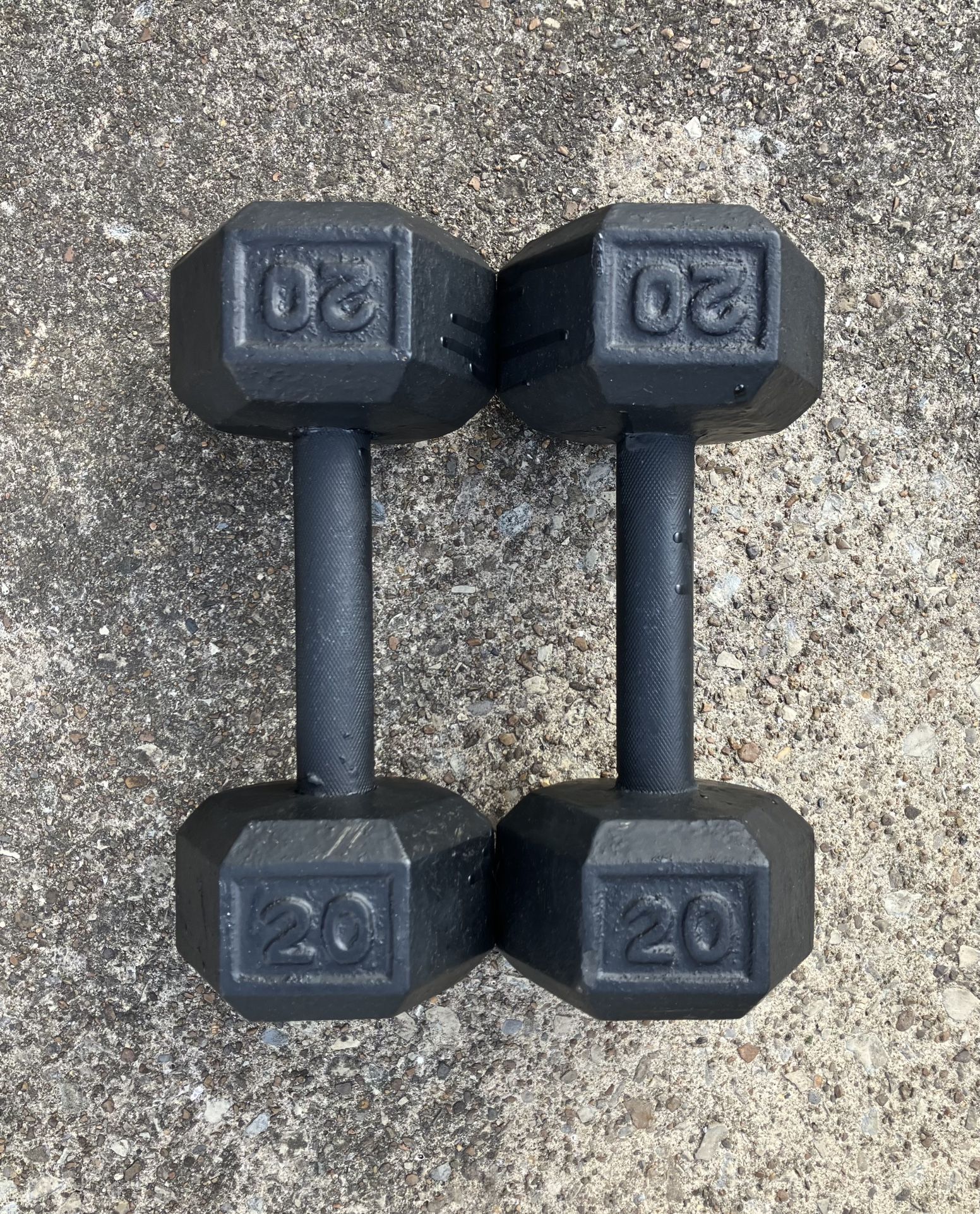 20 lb dumbbells dumbbell set Cast Iron Hex lbs weights weight 20lb 20lbs pair pounds pound #