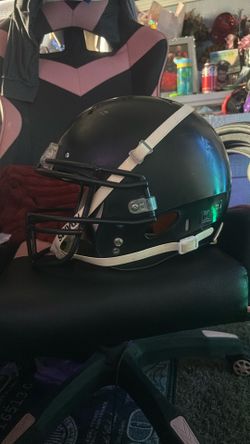 Schutt Helmet