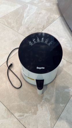 Bagotte Air Fryer - 5 quarts capacity