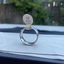 Silver Stainless Steel 8mm Ring for Men - Size 10 (BRAND NEW)