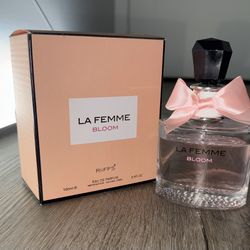 ✨ 100ml Perfume – Lightly Used – Pickup or Local Delivery ✨