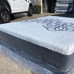 Cal King Bamboo Hybrid Cool Gel Memory Foam Mattresses!!