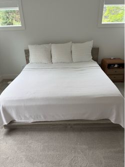Free Low Profile King Bed Frame with Headboard