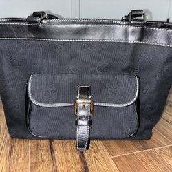 Vintage Dooney & Bourke East West Shoulder Bag