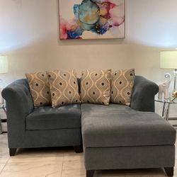 Sofa  (3 Seats) 