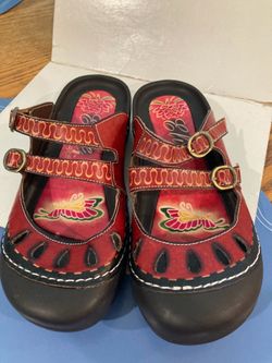 Néw Womens Elite by Corky’s  size 7