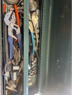 Tool box full of tools