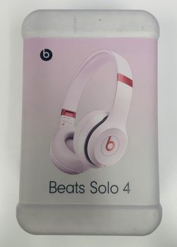 Beats Solo 4 pink
