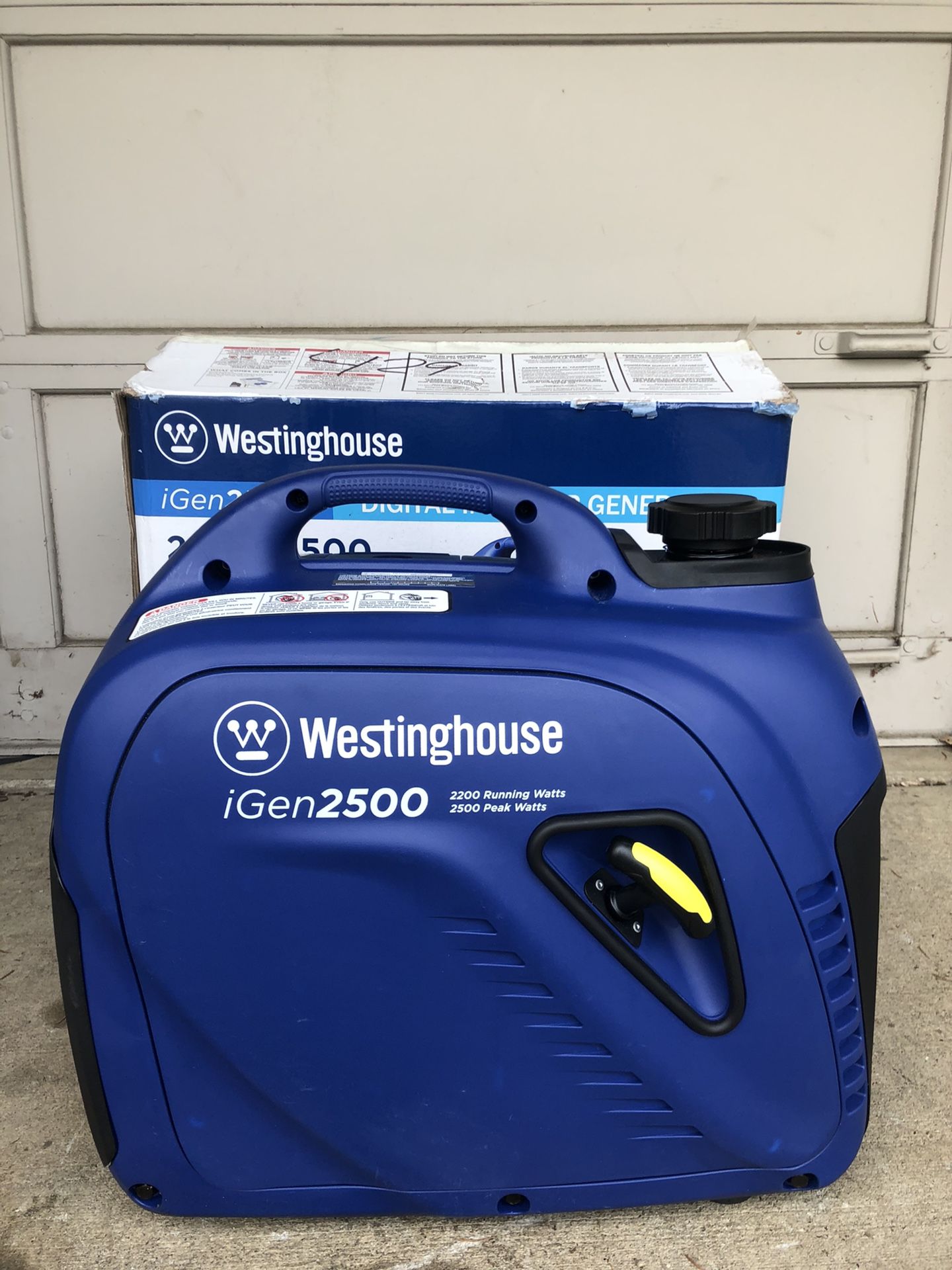 New Open Box Westinghouse iGen2500 Quiet Portable Inverter Generator