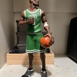 Kevin Garnet Figurine