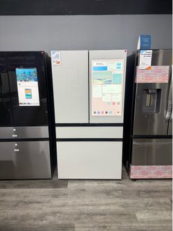 Samsung - Bespoke 29 Cu Ft AI 4-Door French Door AI Family Hub™ | AI Vision & Auto Open Door  - White Glass 🔥🔥