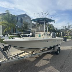 19 Foot Center Console Boat
