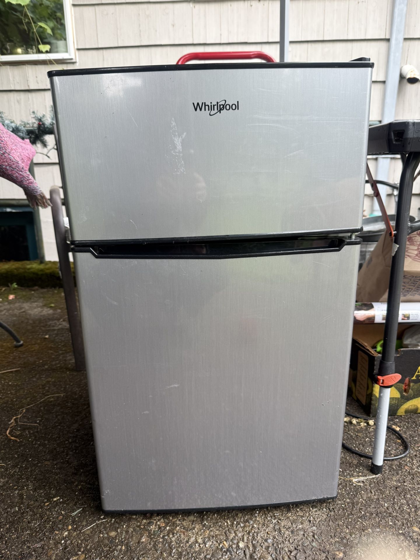 Mini Refrigerator with Freezer