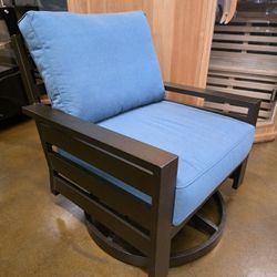 New Outdoor Antique Bronze Swivel Rocker Chair with 6" Thick Cushions