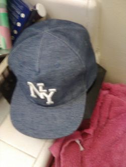 Kids hat 1 or 2 years