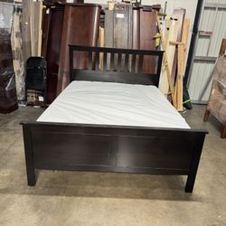 Queen Bed. 260$