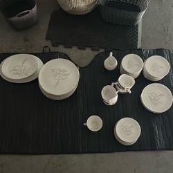 Fine China. Sone China Platinum #7050 