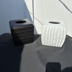 Tissue Box Cover - White and dark brown 