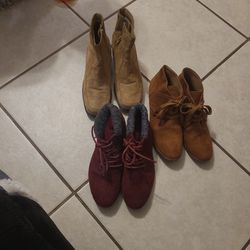 Ladies Boots Size 81/2