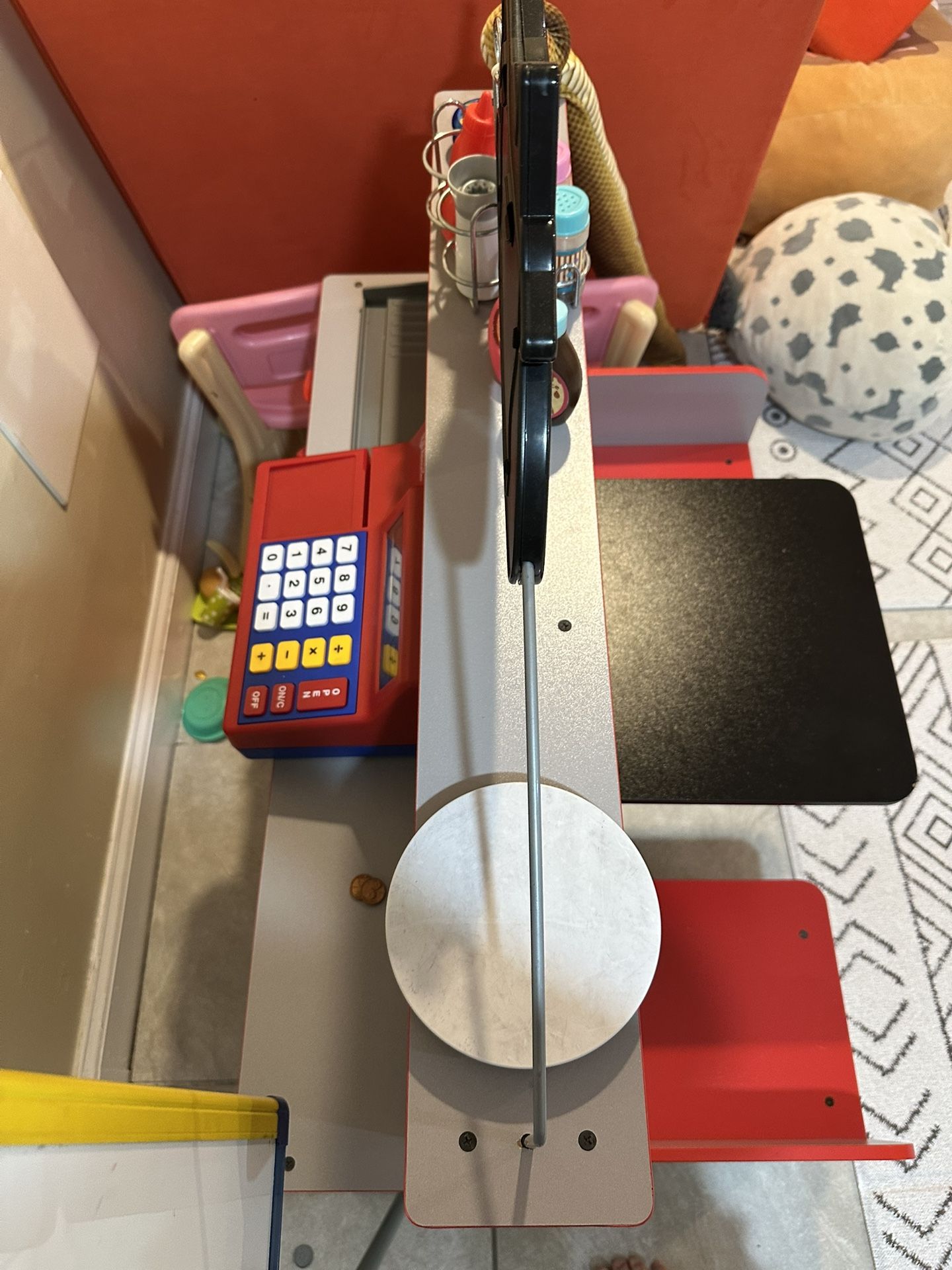 Wood Kid’s Kitchen