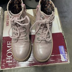 Steve Madden combat boots