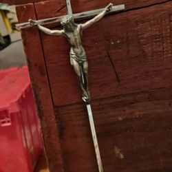 Vintage 1960s Crucifix