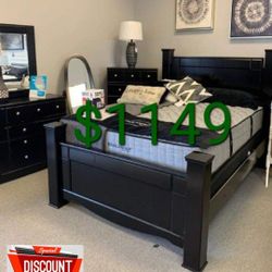 Mirlotown Poster Black Bedroom Set 