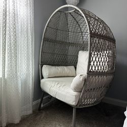 Better Homes & Gardens Ventura Boho Stationary Wicker Egg Chair
