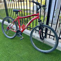 SCHWINN RANGER MOUNTAIN BIKE 26” Wheels