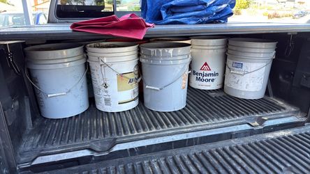Free buckets of dirt