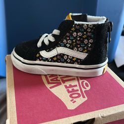 Vans  Toddler Size 5