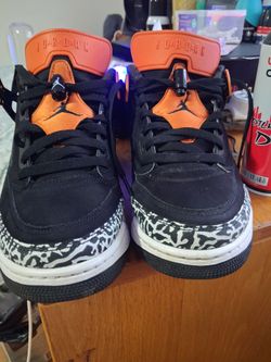 Like New Jordan's Size 9
