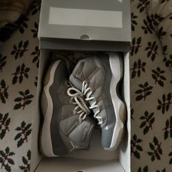 Jordan Retro 11 Cool grey  2010 Sz 9