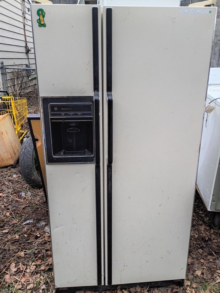 Double Sided Refrigerator