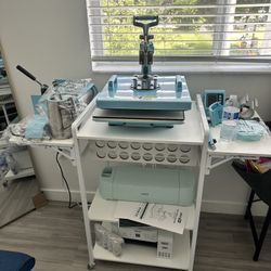 Heat Press Machine And Stance With materials