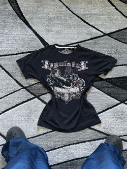 2000 graphic y2k skull Tee