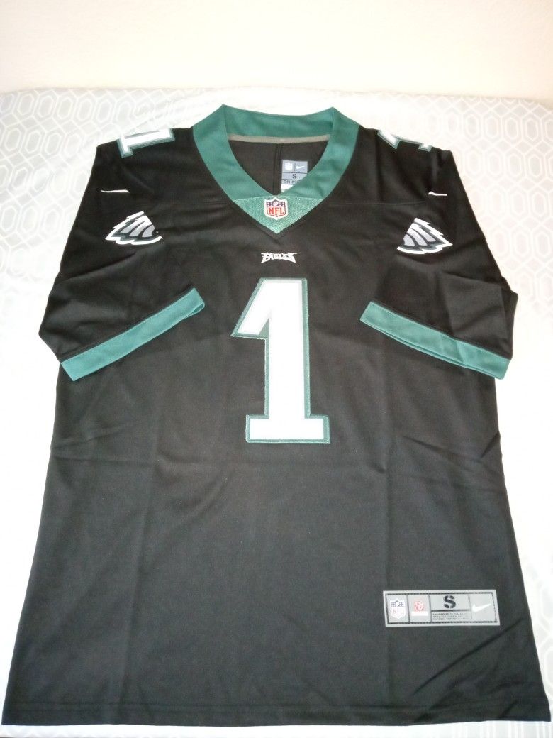 Jalen Hurts Philadelphia Eagles Small Jersey (Please Read Descriptions)