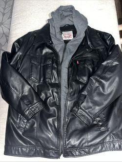 Men’s faux Leather Levi’s Jacket Size XXL