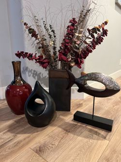 4 home decor pieces