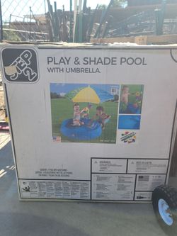 Play and shade step 2. With umbrella. New never used