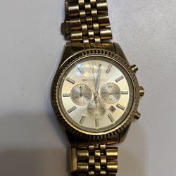 Michael Kors Original MK8281 Men's Stainless Steel Gold-Tone Chronograph Watch. READ DESCRIPTION