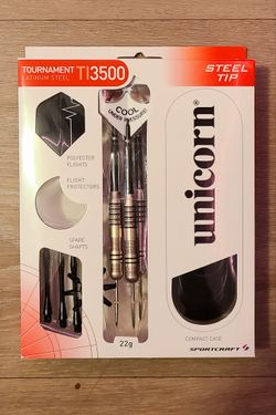 Unicorn TI3500 Steel Tip Dart Set